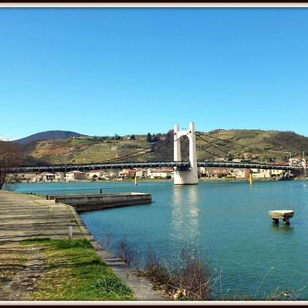 T2 Bis - Parking - Cosy Apartment Les Roches-de-Condrieu Bagian luar foto